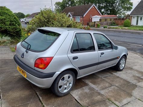 2001 Ford Fiesta Silver Manual, 5 speed Right Hand Drive.